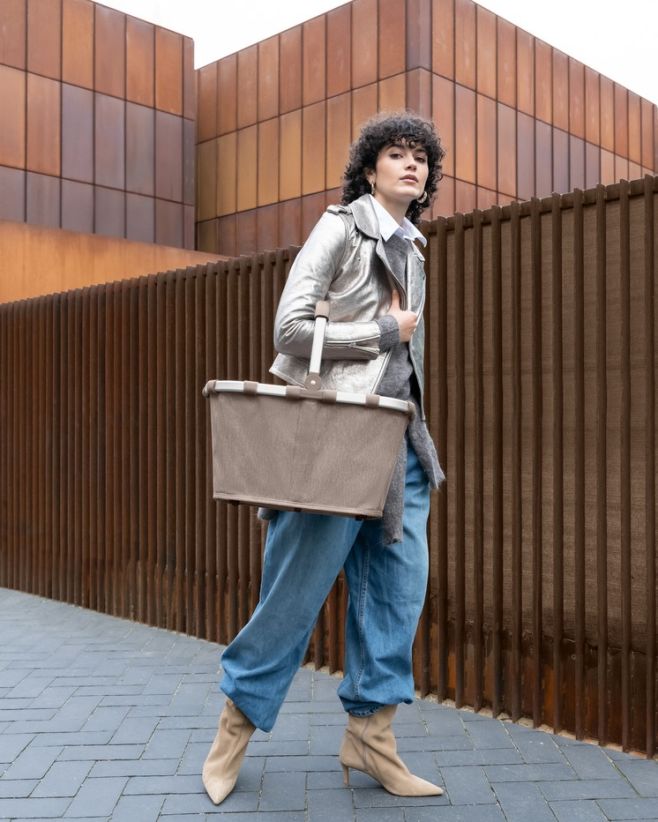 🛍️ Reisenthel Carrybag – víc než jen nákupní koš Ikona stylu, která od roku 2003 mění způsob, jak nakupujeme. Ať už míříte...